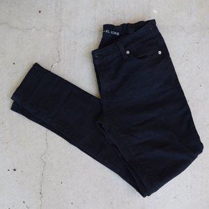 Black Skinny Jeans